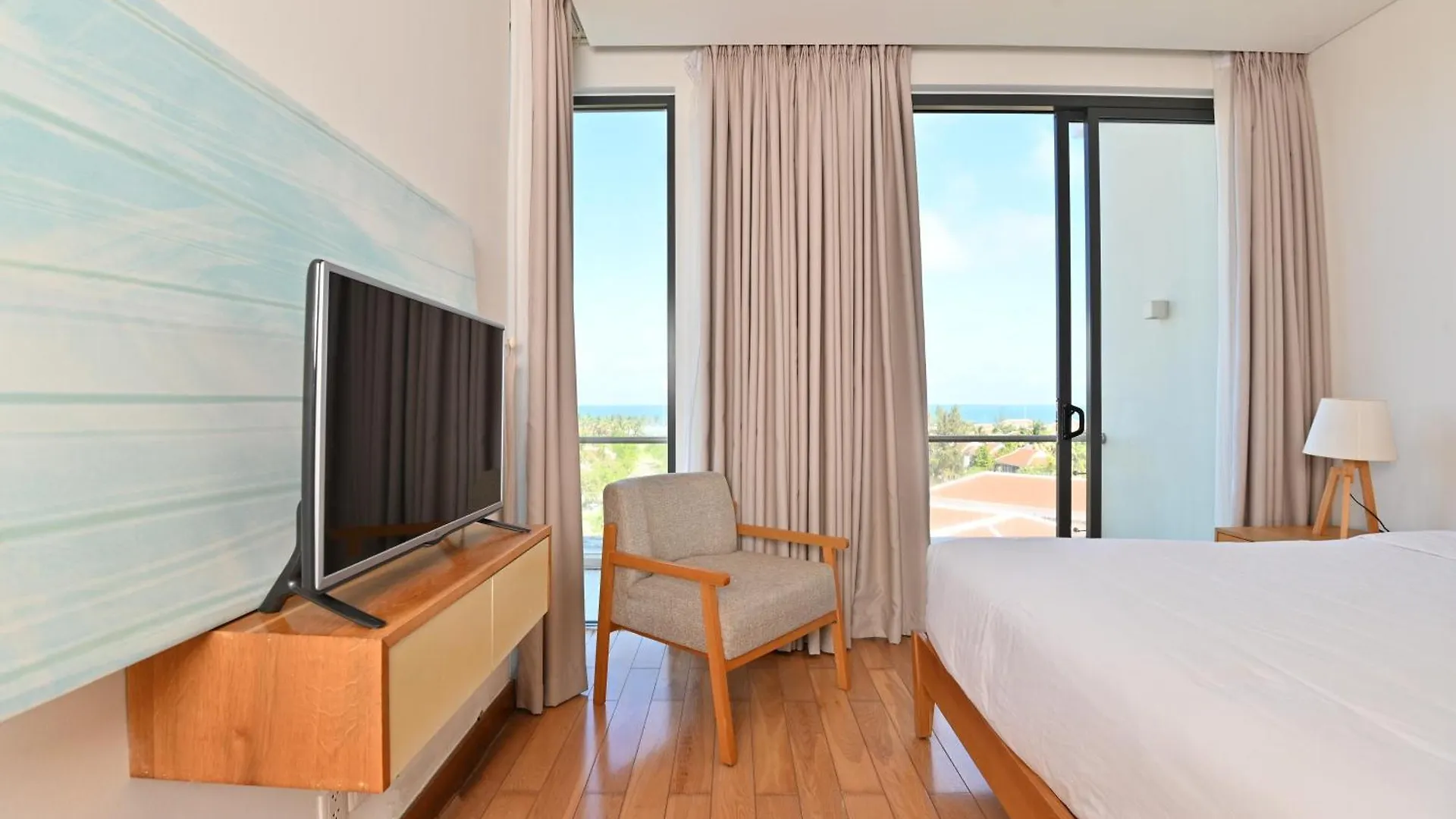 Villa And Apartment In Ocean Resort Da Nang By Jt Group