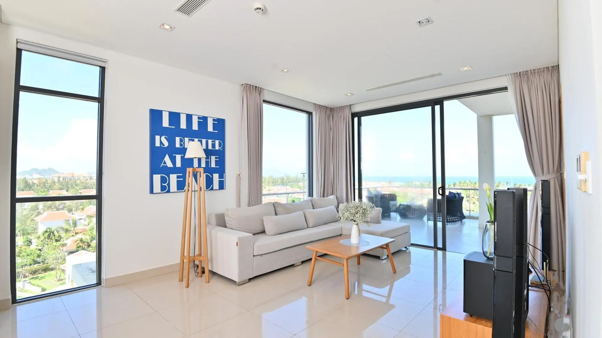 Villa And Apartment In Ocean Resort Da Nang By Jt Group