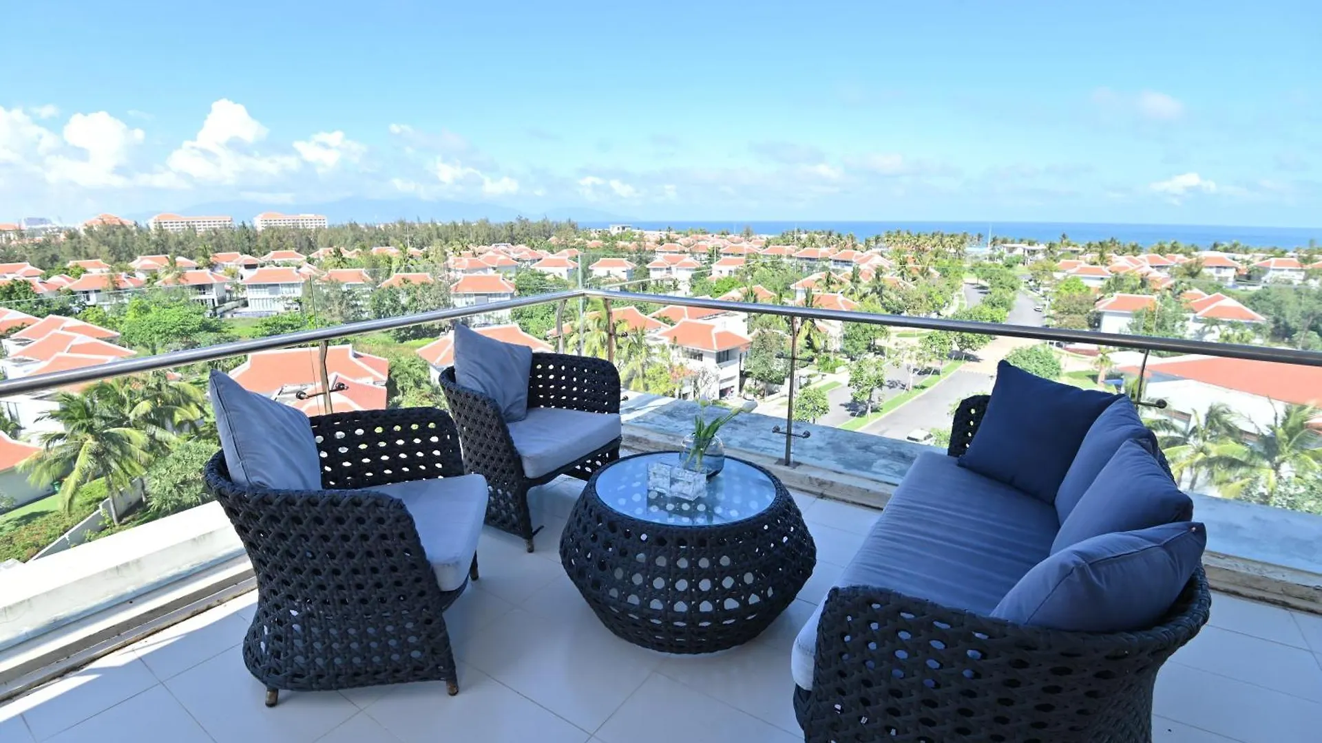 Villa And Apartment In Ocean Resort Da Nang By Jt Group