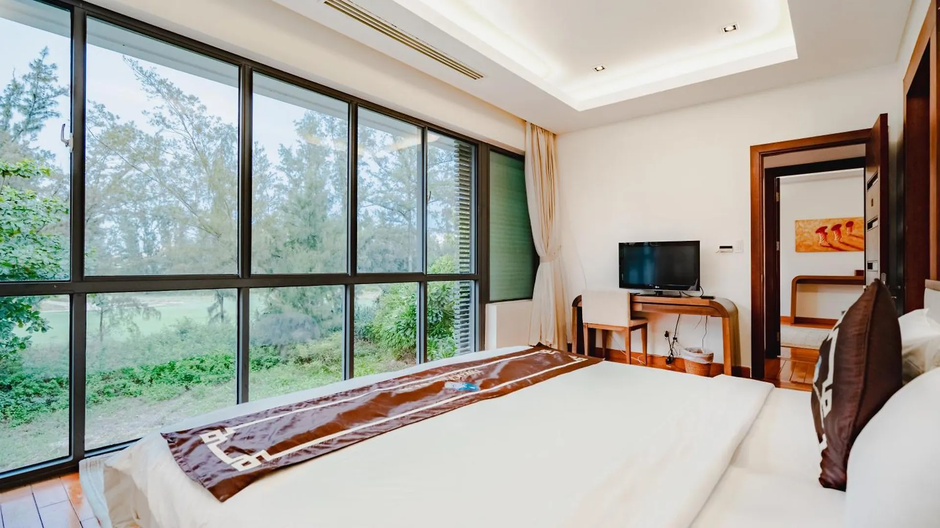 Villa And Apartment In Ocean Resort Da Nang By Jt Group