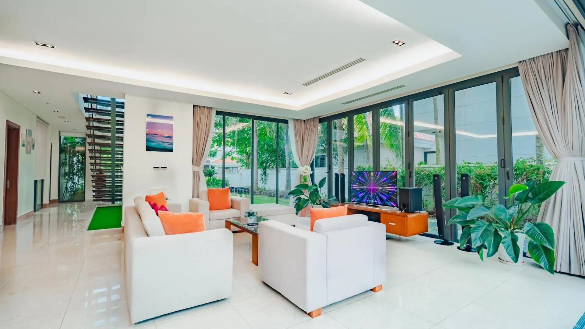 Villa And Apartment In Ocean Resort Da Nang By Jt Group