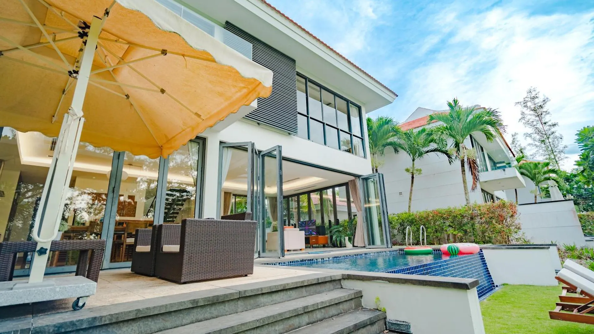 Villa And Apartment In Ocean Resort Da Nang By Jt Group