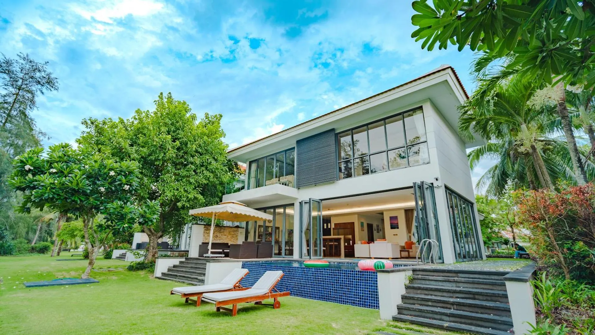 Villa And Apartment In Ocean Resort Da Nang By Jt Group